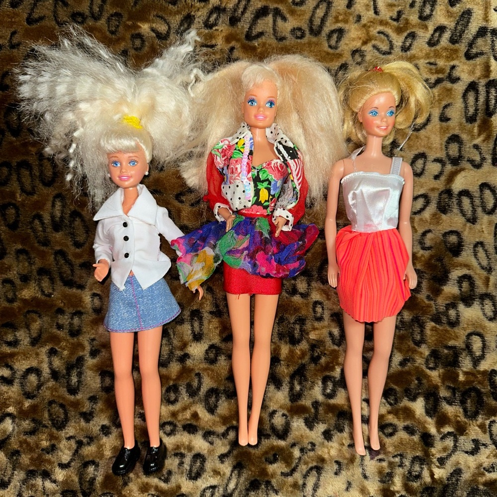 Vintage Barbie Mattel Lot of 3 Dolls with Colorful Outfits